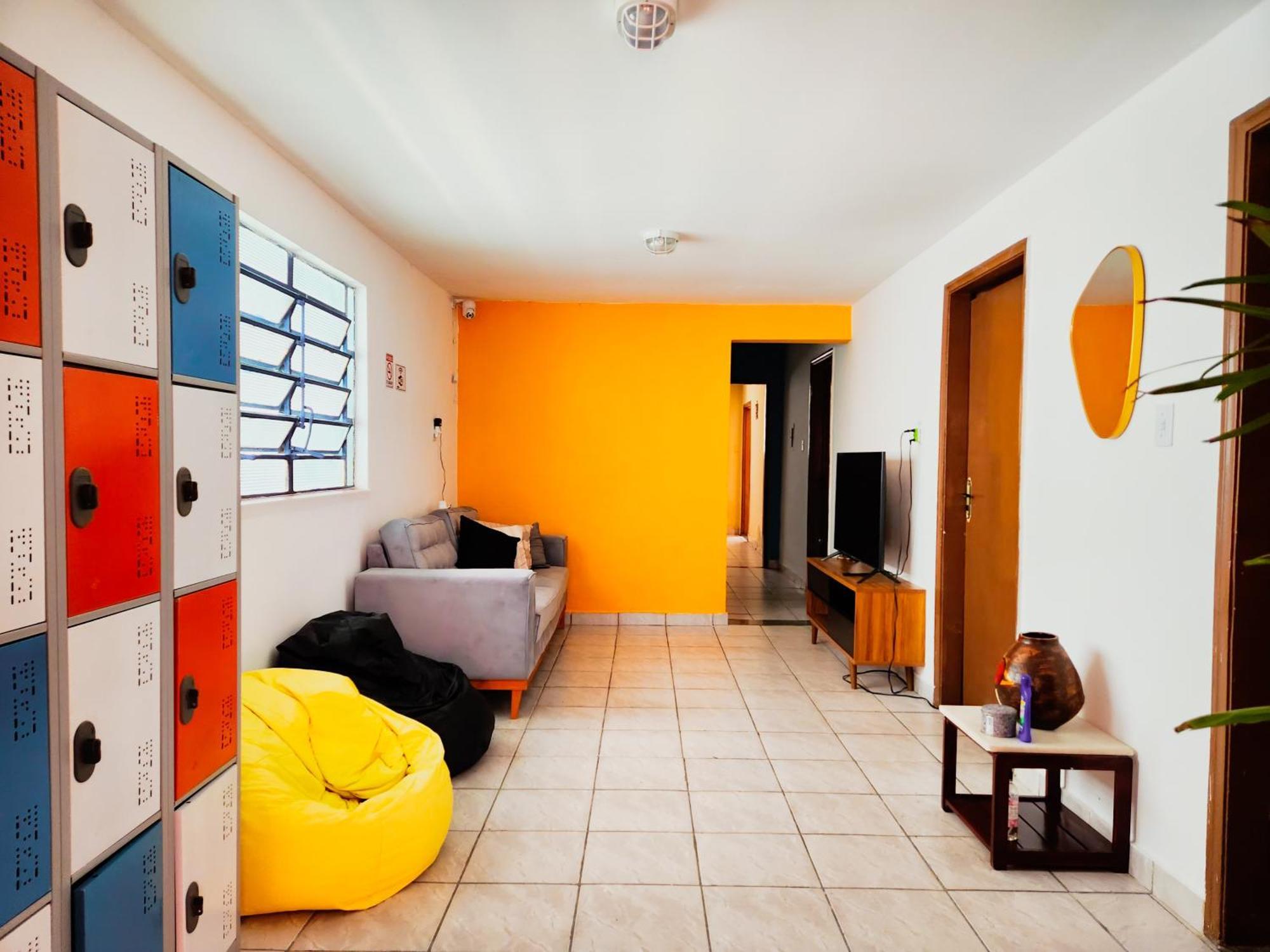 Hostel Trem Bao De