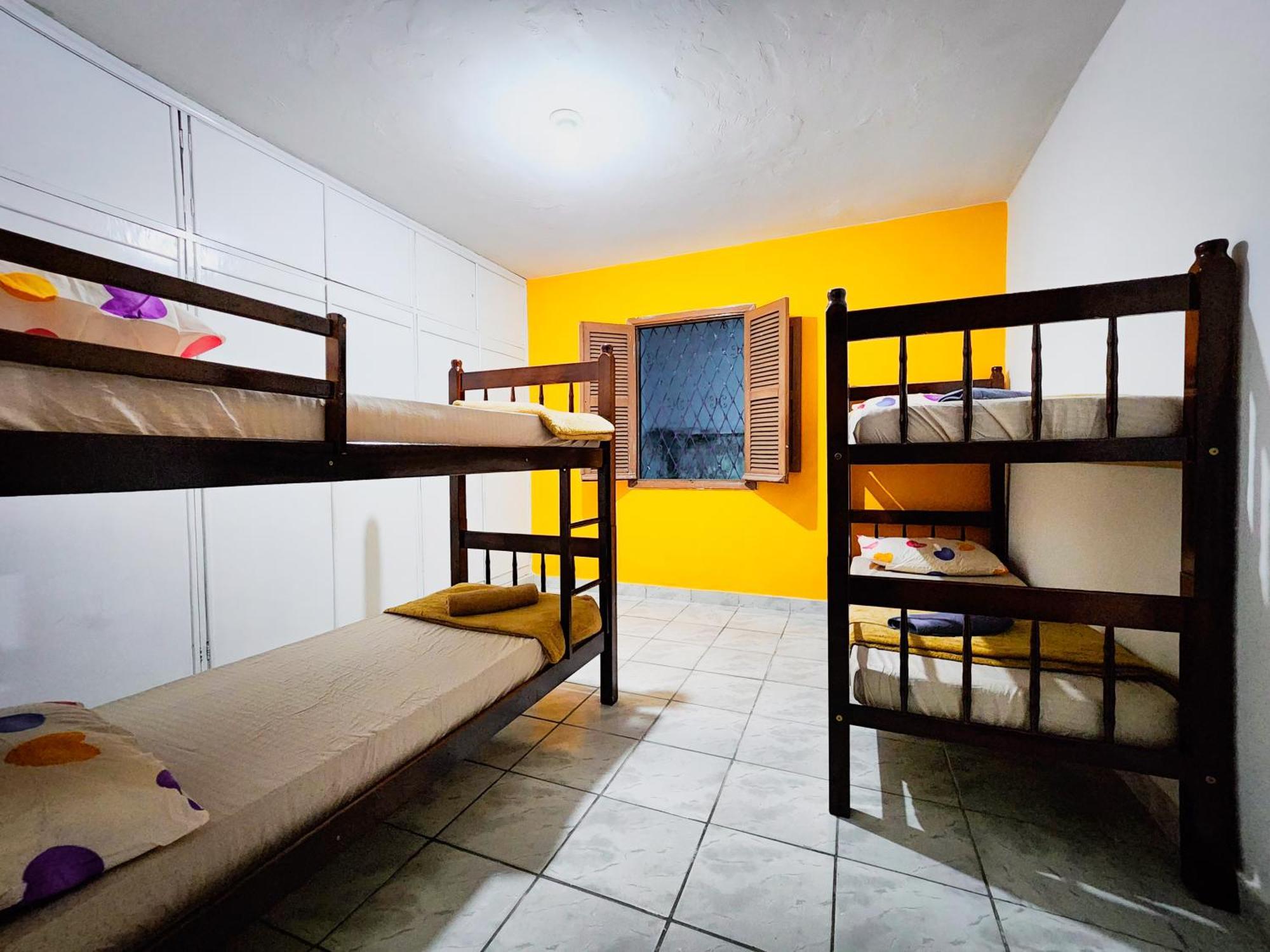 Hostel Trem Bao De *